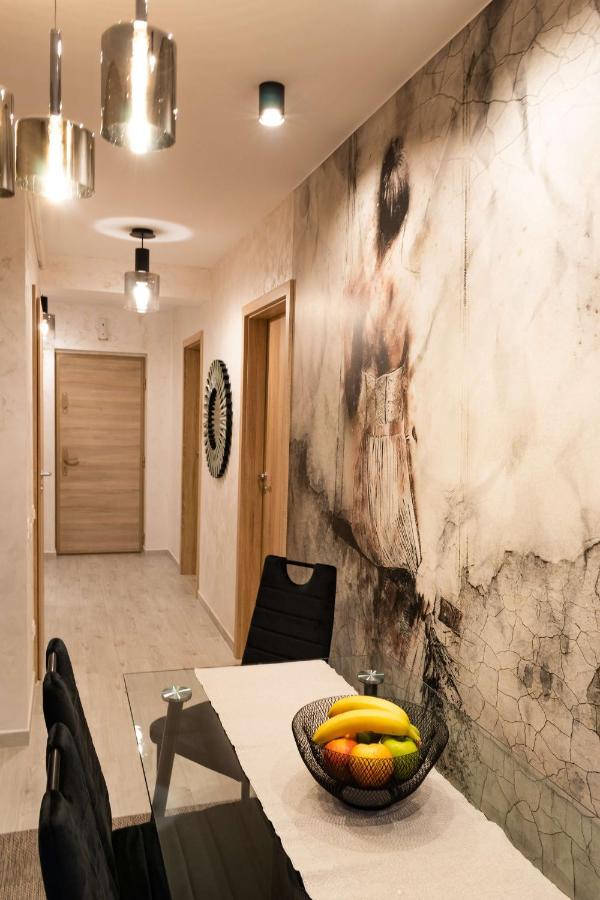 Apartment Alios Lux Braşov Exteriör bild